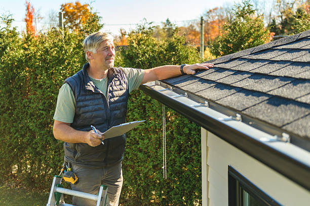 Professional Flat Roof Repair technician working in Mound, MN